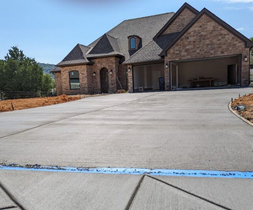 Residential driveway — Cox Concrete & Excavation